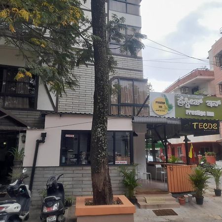 Hotel Prestige Inn Bangalore Exteriör bild